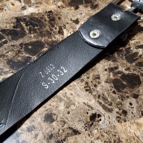 1.5 inch pyramid studded belt - pink and purple - Picture 5 of 5